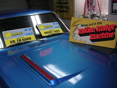 RR at Randy's & Costso, Valiant 031.jpg RR at Randy's & Costso, Valiant 031.jpg