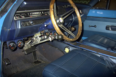 INTERIOR.jpg