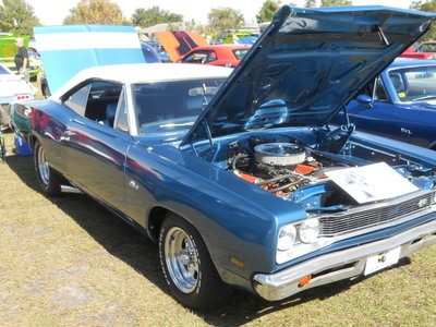 MoparShow2012097.jpg