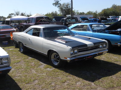 MoparShow2012091.jpg