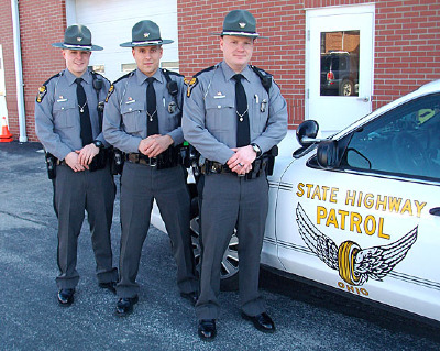 New-troopers-at-VW-Post-3-2012.jpg.f6bdcf8ed8e9c0b08d4d3ebd34678ba8.jpg New-troopers-at-VW-Post-3-2012.jpg.f6bdcf8ed8e9c0b08d4d3ebd34678ba8.jpg