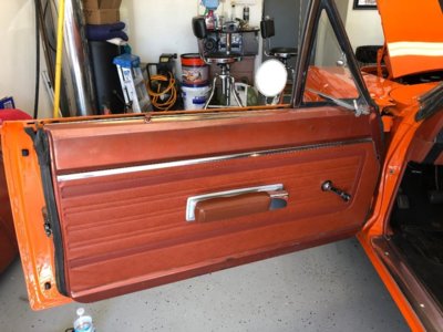 driver door panel.jpg driver door panel.jpg