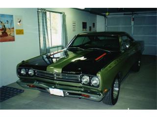 104611_779308_1969_Plymouth_Road+Runner[1].jpg