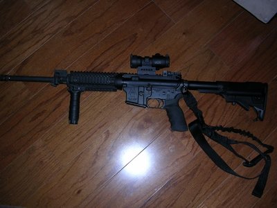 AR15 001 (640x480).jpg