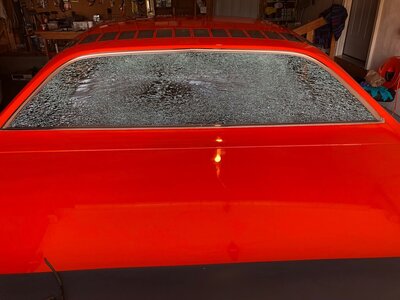 road runner rear window fractured.jpg road runner rear window fractured.jpg