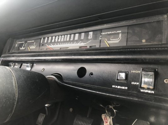 RR switch panel.jpg RR switch panel.jpg
