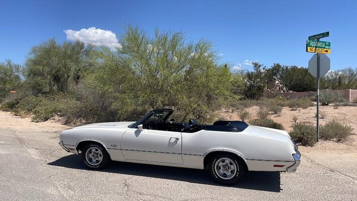 1971 44 convertable.jpg