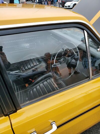 right hand Mopar.jpg right hand Mopar.jpg