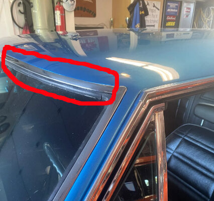 RR roof trim.jpg