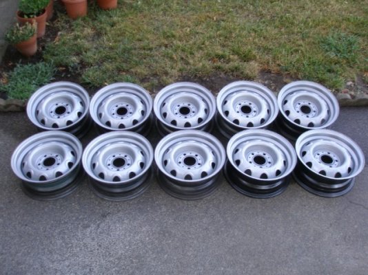 RALLYE WHEELS Painted & Cleaned 001 (Small).JPG RALLYE WHEELS Painted & Cleaned 001 (Small).JPG