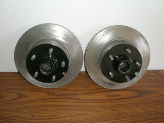 72 B Body Disc Brakes 002 (Small).JPG 72 B Body Disc Brakes 002 (Small).JPG