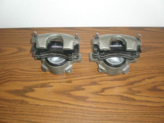 72 B Body Disc Brakes 009 (Small).JPG 72 B Body Disc Brakes 009 (Small).JPG