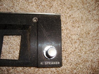 rearspeaker.jpg rearspeaker.jpg