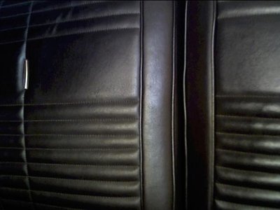 68 RR BLK Decor seat center stitching #9 Jul11_72.jpg