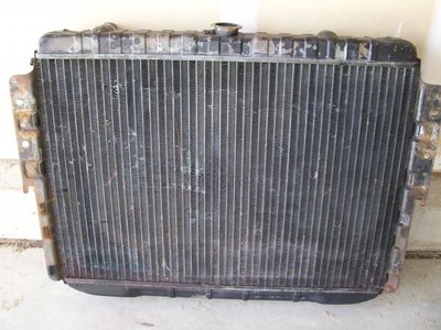 Chrysler radiator #3673953 007.jpg Chrysler radiator #3673953 007.jpg