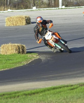 Supermoto Mike 001a.jpg