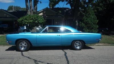 Road Runner 2.jpg Road Runner 2.jpg