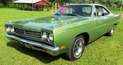 green 69 roadrunner.jpg green 69 roadrunner.jpg