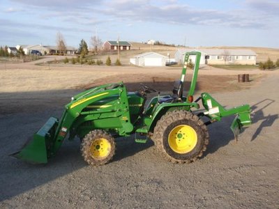 Little green tractor.jpg Little green tractor.jpg