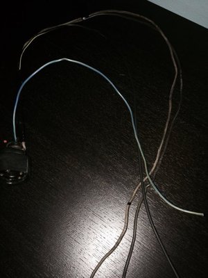 ecuwires1.jpg ecuwires1.jpg