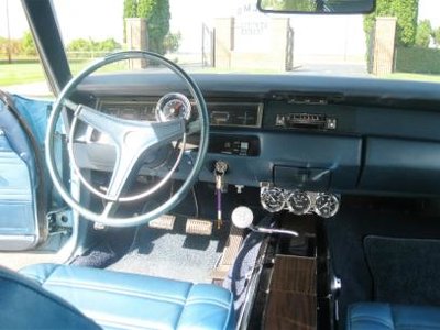 Road Runner 2 Interior 2.jpg