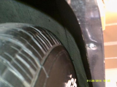 68 RR 295-50-15 Radial TA on Edelbrock 15 x 9.5in w-5in BS outer clearances.jpg 68 RR 295-50-15 Radial TA on Edelbrock 15 x 9.5in w-5in BS outer clearances.jpg