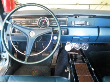 Road Runner 2 Interior 1.jpg